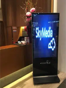 restaurant digital standee