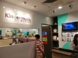 school digital signage singapore